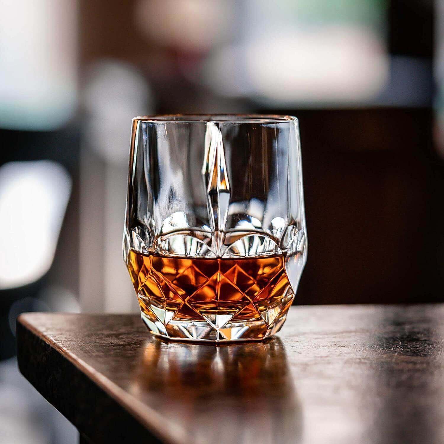 The Connoisseur’s Set – Iconic Glas & Whisky-Steine | Bohemian Crystal Edition-4